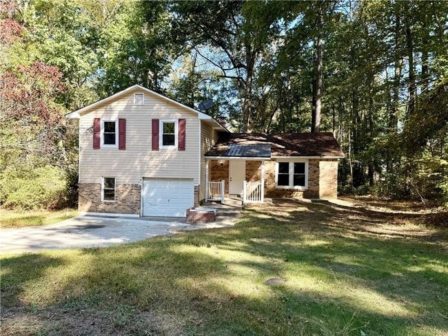 5478 Rocky Pine Dr in Stonecrest, GA - Building Photo - Building Photo