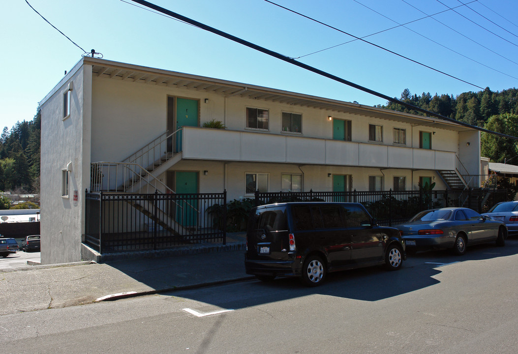 41 Lovell Ave in Mill Valley, CA - Foto de edificio