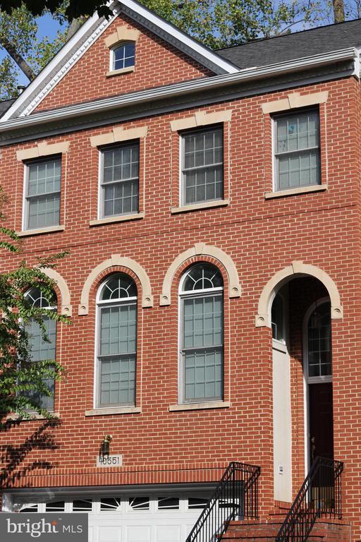 10551 Tuckerman Heights Cir in Rockville, MD - Building Photo - Building Photo