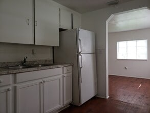 3900 55th Ave N, Unit Front House in St. Petersburg, FL - Building Photo - Building Photo