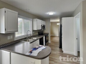 16209 NE 12th St in Vancouver, WA - Building Photo - Building Photo