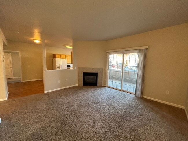 100 Beacon Way in Windsor, CO - Building Photo - Building Photo