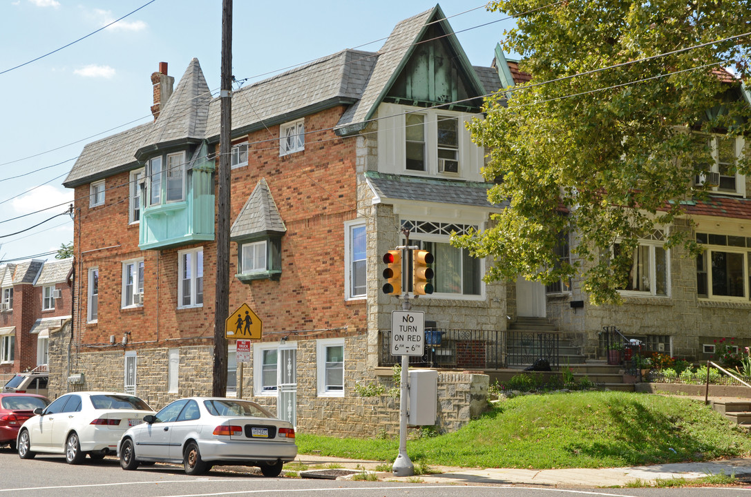 5200 C St in Philadelphia, PA - Foto de edificio