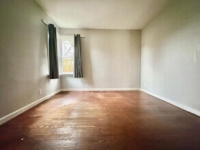 3013 S Michigan St in South Bend, IN - Building Photo - Building Photo