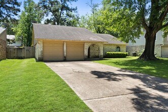3218 Sycamore Springs Dr in Houston, TX - Building Photo - Building Photo