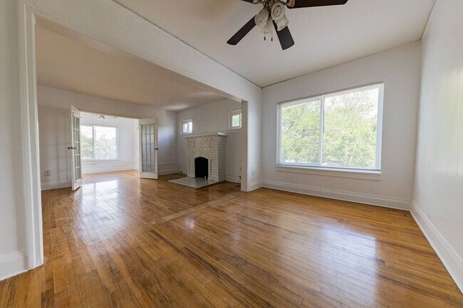 3002 W Sitios St in Tampa, FL - Building Photo - Building Photo