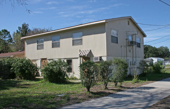 10101 Midway St in Gibsonton, FL - Building Photo - Building Photo