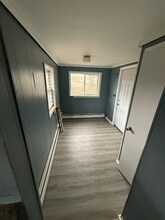 311 Arnold Rd in Coventry, RI - Building Photo - Building Photo