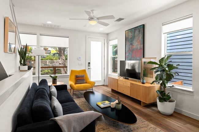 property at 3109 Aldwyche Dr