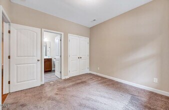 900 Bay Bouquet Ln in Apex, NC - Building Photo - Building Photo