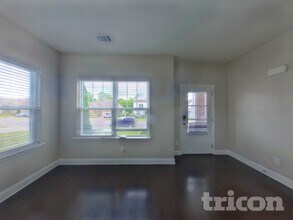 1023 Solomon Ln in Spring Hill, TN - Building Photo - Building Photo