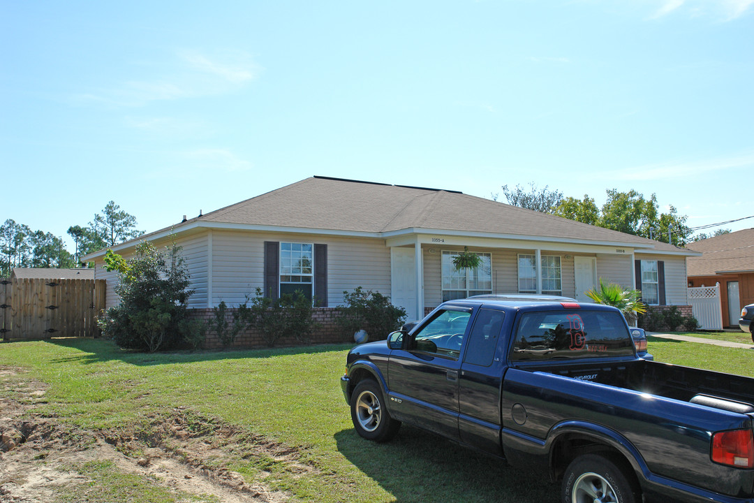 3355 Green Briar Cir in Gulf Breeze, FL - Building Photo