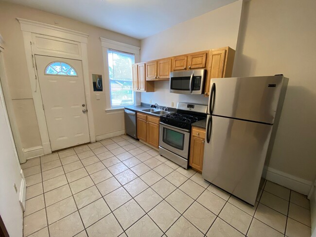 252-254-254 King Ave in Columbus, OH - Building Photo - Building Photo