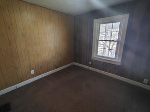 2439 Chase St in Anderson, IN - Building Photo - Building Photo