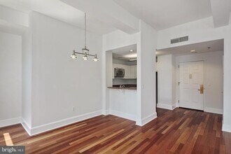 1500 Chestnut St in Philadelphia, PA - Building Photo - Building Photo