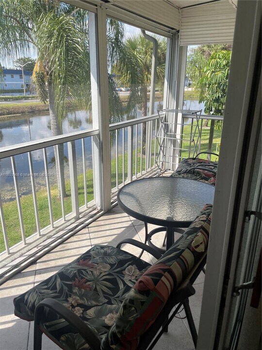 174 Brittany Terrace in Delray Beach, FL - Building Photo