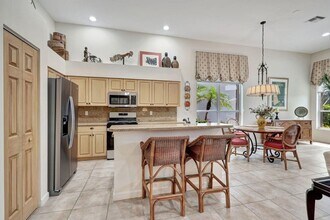 8671 Falcon Green Dr in West Palm Beach, FL - Building Photo - Building Photo