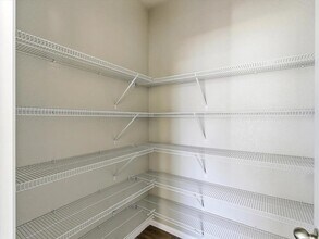 16328 Gaylord St in Thornton, CO - Building Photo - Building Photo