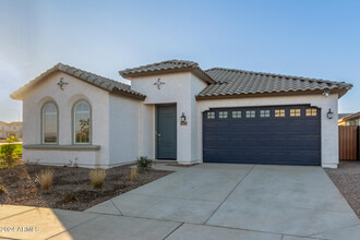 8109 E Pratt Ave in Mesa, AZ - Building Photo - Building Photo