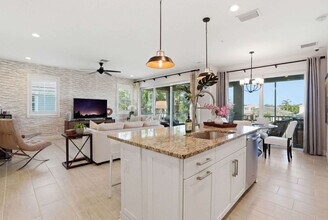 2311 Sawyers Hill Rd in Naples, FL - Building Photo - Building Photo