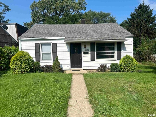 property at 1807 N Underhill St