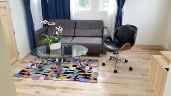 18 Townsend St in Waltham, MA - Building Photo