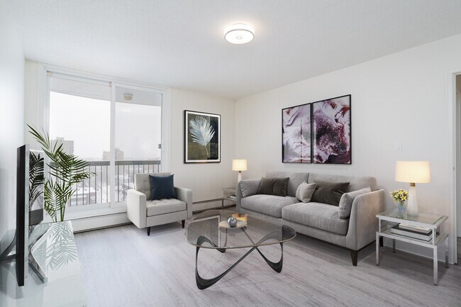 Deville Apartments in Edmonton, AB - Building Photo - Building Photo