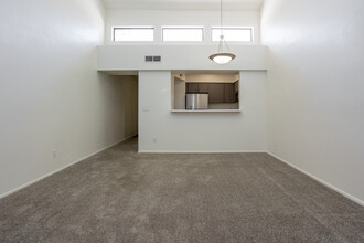 Winterhaven Terrace in Tucson, AZ - Building Photo - Interior Photo