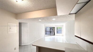13255 SW 88th Ln in Miami, FL - Building Photo - Building Photo