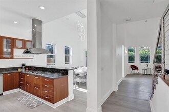 1207 SW 21st St in Fort Lauderdale, FL - Building Photo - Building Photo