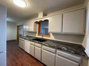 Charming 3 Bed, 2 Bath Home Near CSU & Old Town Fort Collins! in Fort Collins, CO - Building Photo - Building Photo