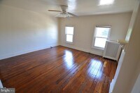 4261 Ridge Ave photo'