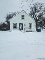 2003 Virginia Ave in Niagara Falls, NY - Building Photo