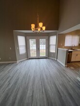 716 Liberty Village Dr in Florissant, MO - Building Photo - Building Photo