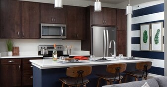 Reserve Randall Road in West Dundee, IL - Building Photo