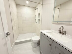 36 Raven St, Unit 1 in Boston, MA - Building Photo - Building Photo