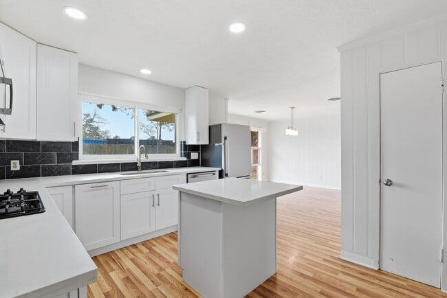 4929 Libbey Dr in Houston, TX - Building Photo - Building Photo