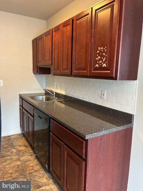 260 N Wycombe Ave in Lansdowne, PA - Building Photo - Building Photo