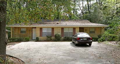 1845 S Gadsden St in Tallahassee, FL - Foto de edificio - Building Photo