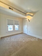 2057 Airport Hwy in Toledo, OH - Building Photo - Building Photo