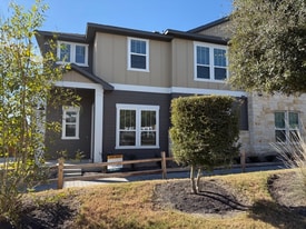 1020 Vista View Dr, Unit 601 in Georgetown, TX - Building Photo