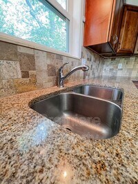 3908 Springfield St photo'