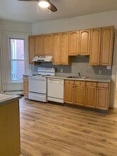 231 Washington Ave, Unit Apartment #1 in Phoenixville, PA - Building Photo - Building Photo