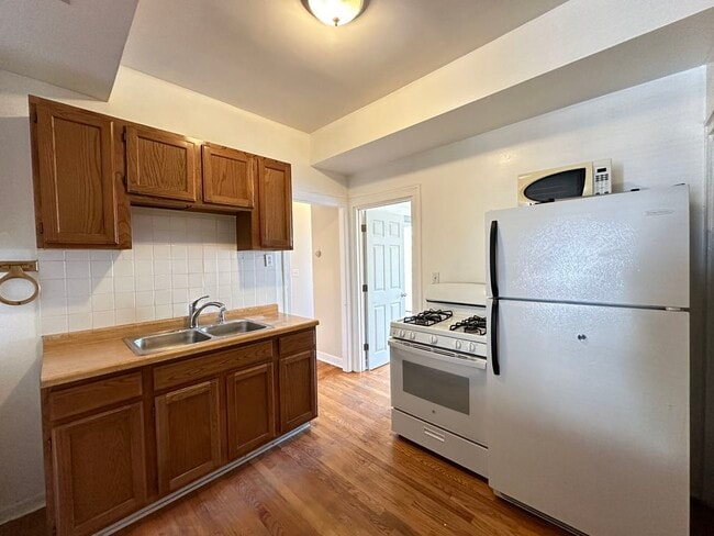 4550 N Western Ave in Chicago, IL - Building Photo - Building Photo