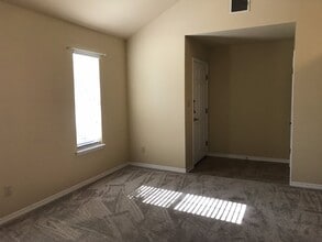 3142 Cedar Creek Dr in Shreveport, LA - Building Photo - Building Photo