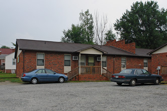 East Green in High Point, NC - Building Photo - Building Photo