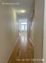 90 Fruitvale Cir in Brampton, ON - Building Photo - Building Photo