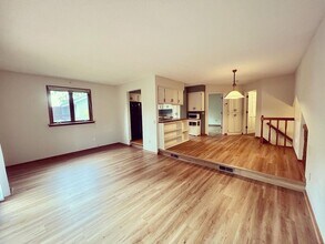 4114 Oxford St N in St. Paul, MN - Building Photo - Building Photo