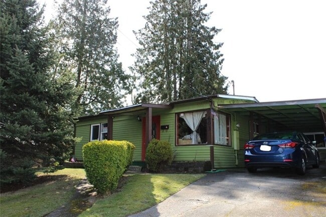 property at 603 Harrington Ave NE