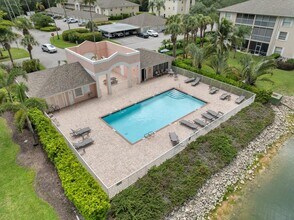 3309 Lisa Ln in Naples, FL - Building Photo - Building Photo